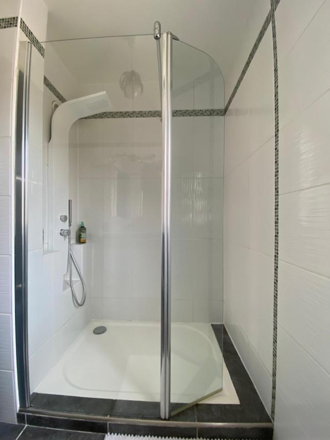 Decouvrez Le Charme Au Coeur De Gap Apartment Bagian luar foto